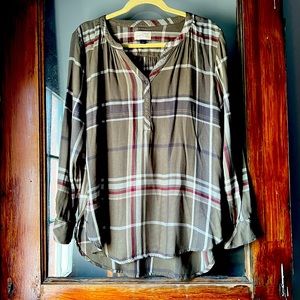 Cozy Hunter green flannel pullover top
